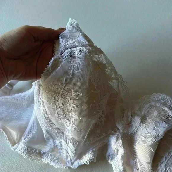 Victoria’s Secret - Picture 5 of 5